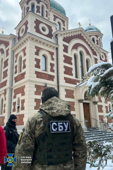 Фото 3 — СБУ проводит обыски на объектах УПЦ (МП) в девяти областях Украины (ФОТО)
