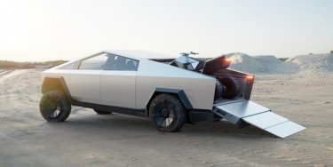 Фото 4 — Илон Маск презентовал бронированный электропикап Cybertruck (ФОТО, ВИДЕО)