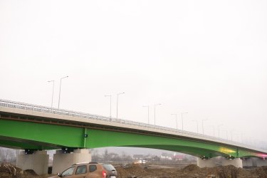 Фото 3 — Будівництво мосту через Тису на україно-румунському кордоні завершено: коли відкриють