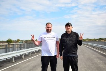 Фото 2 — В Николаевской области восстановили мост через реку Ингулец, который был разрушен во время войны (ФОТО)