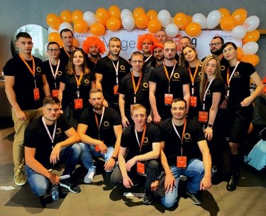 Фото 7 — Четыре года чинил турбины самолетов, а кодить начинал в блокноте: история механика, который стал front-end-разработчиком