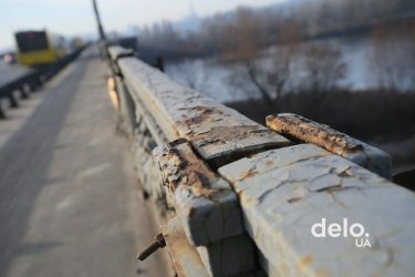Фото 5 — Мост Патона в Киеве разваливается на глазах: когда и как его спасут (ФОТО)