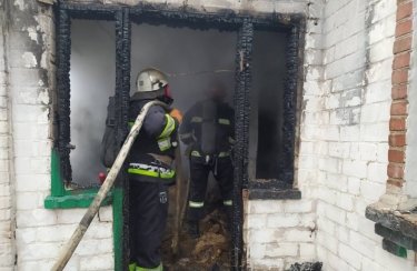 Фото 3 — В Кировоградской области во время пожара погибли двое детей и двое взрослых (ФОТО)
