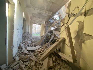 Фото 4 — Армия РФ нанесла удар по центру Херсона