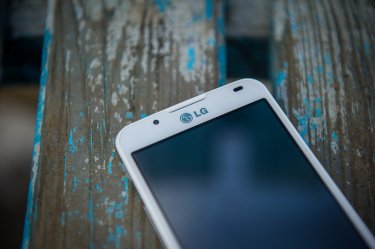 Фото 4 — Обзор смартфона на две SIM-карты LG L7 II