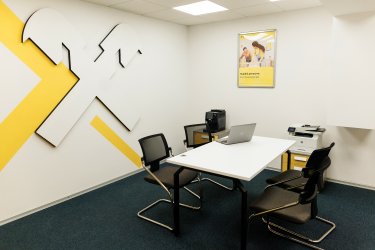 Фото 3 — Перші підземні відділення у Харкові та Дніпрі відкрив Райффайзен Банк (ФОТО)