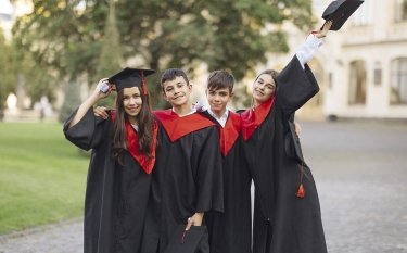 Фото 2 — Від школи до університету за кордоном: як побудувати освітню траєкторію без помилок