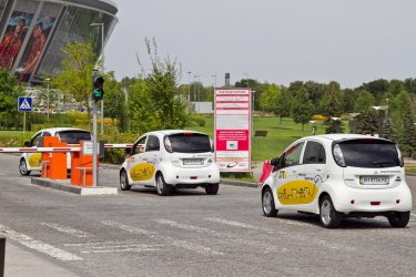 Фото 12 — Авто-будущее: "Дело" протестировало первый в Украине электромобиль