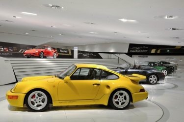 Фото 2 — В Штутгарте проходит выставка посвященная юбилею Porsche Exclusive