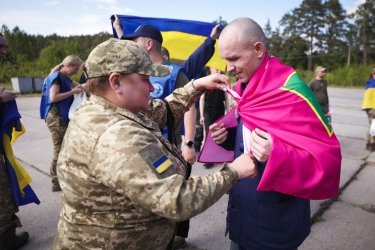 Фото 8 — 1000 на 1000: Україна та РФ провели перший етап обміну полоненими