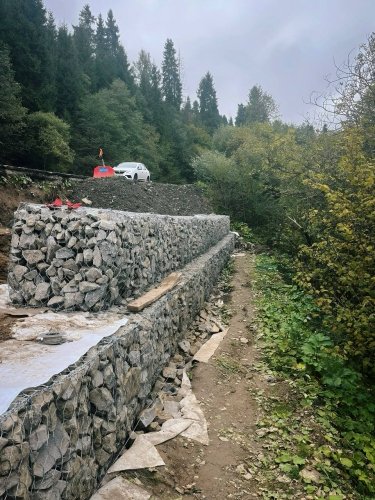 Фото 6 — На Львовщине укрепляют горную дорогу для предотвращения оползней: какие работы выполнены