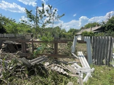 Фото 3 — Россияне повредили дома и детсад, есть пострадавшие: в ОВА рассказали, как прошли сутки в Донецкой области