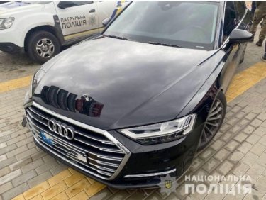 Фото 6 — На первого помощника Зеленского совершили покушение: "Стреляли в Шефира, ранен водитель"
