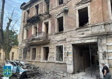 Фото 10 — РФ здійснила масовані атаки на Київ та Одесу: численні пожежі, руйнування, є загиблі та поранені (ФОТО, ВІДЕО)