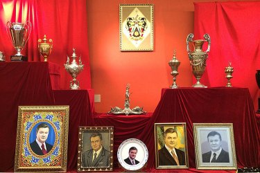 Фото 2 — Выставка "Кодекс Межигорья": гроссбух завхоза