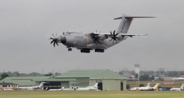 Фото 4 — В Ле Бурже открылся 49 аэрокосмический салон Paris Air Show 2011