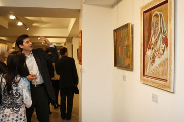 Фото 16 — Картины Кандинского, Шемякина, Заливахи на предаукционной выставке «Золотое сечение. Авангард» оценены от $15 тысяч до $150 тысяч (ФОТО)