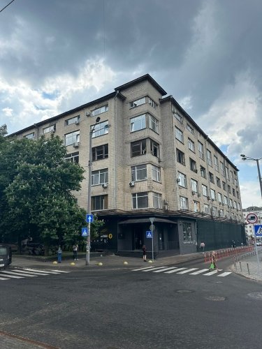 Фото 7 — Фонд госимущества продал НИИ "Буран" на аукционе за 49,5 млн грн