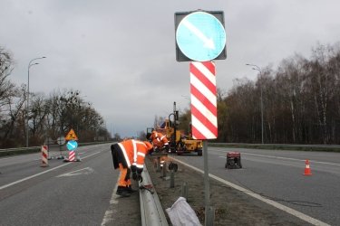 Фото 5 — В Житомирской области временно ограничили движение транспорта из-за ремонта весовой системы WIM