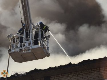 Фото 12 — Российские войска в ходе обстрела Николаева разрушили до основания дом культуры (ВИДЕО)