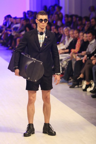 Фото 43 — Ukrainian Fashion Week: День первый - Пустовит, Гресь, Буренина, Залевский, Анисимов (ФОТО)
