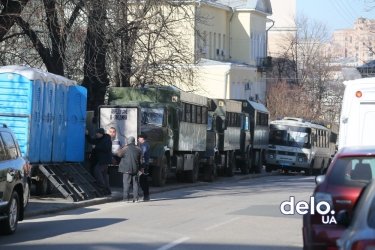 Фото 4 — Предприниматели требуют у ОП отмены "драконовских" фискальных законов (ФОТО, ВИДЕО)