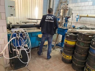 Фото 5 — В Запорожье налоговики конфисковали 100 тысяч литров алкогольного суррогата (ФОТО)