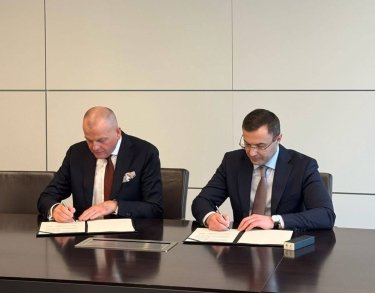 Фото 3 — "Нафтогаз" та польська Orlen підписали контракт на постачання 100 млн куб. м газу через Литву та Польщу