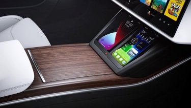 Фото 7 — Стеклянная крыша, штурвал вместо руля и доступ к видеоиграм: Tesla обновила дизайн Model S