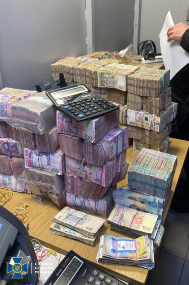 Фото 2 — СБУ ликвидировала схемы хищения бюджетных средств на питании украинских военных более чем на 100 млн грн