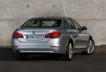 Фото 3 — BMW представила новую "пятерку"