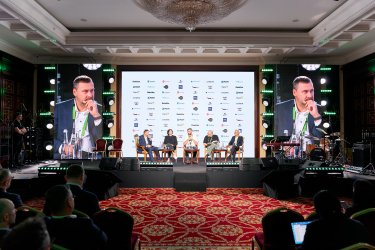 Фото 2 — Як зберегти єдність та побудувати сильну суб’єктну державу?