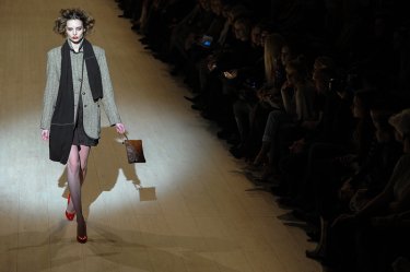 Фото 10 — UFW: Гресь угощала "Амаркордом" и новинкой — дизайном винтажной мебели