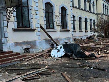 Фото 31 — Атака дронов в новогоднюю ночь: в Одессе погиб подросток, во Львове дотла сгорел музей Шухевича (ФОТО, ВИДЕО)