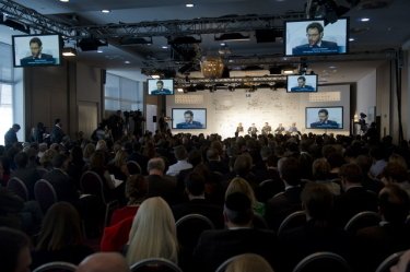Фото 8 — В Давосе назвали ключевой тренд филантропии: интернет и информационные технологии