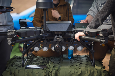Більша дальність і захищений зв’язок: в Україні протестували нове покоління бомберів (ФОТО)