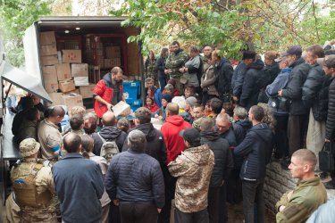 Фото 2 — «Гуманитарная почта Украины»: вклад Новой почты в будущую победу