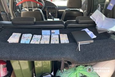 Фото 5 — Функционеров карьера "Укрзализныци" в Черкасской области поймали на продаже добытой породы "налево" (ФОТО, ВИДЕО)