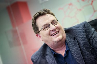 Фото 3 — Происходит геймификация жизни — Даг Дайер, разработчик Age of Empires и Quake, Warner Bros.