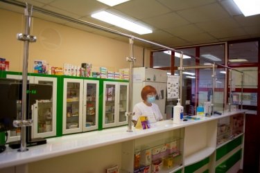 Фото 3 — "Фармацевти ночують в аптеках, не маючи змоги дістатись дому", – Володимир Руденко з Аптечної професійної асоціації України про роботу в дні війни