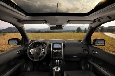 Фото 12 — Nissan X-Trail: диз-ориентированный