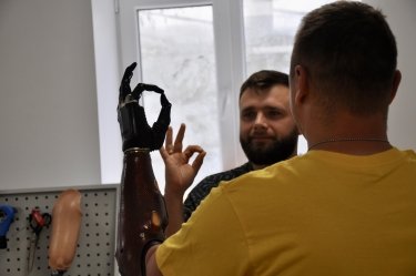 Фото 2 — Музыка Ивасюка в приложении Fishka поможет собрать 30 миллионов гривен на протезирование украинцев