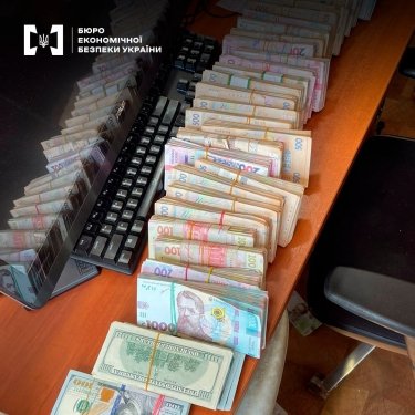 Фото 5 — В Україні викрили масштабне підпільне виробництво фейкових батарейок (ФОТО)