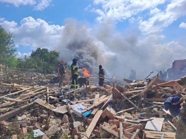 Фото 4 — Ночью россияне снова атаковали Украину дронами: какая ситуация в регионах