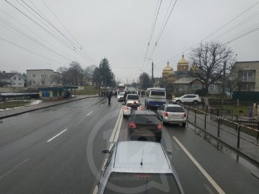 Фото 4 — В Украине снова митингуют против повышения тарифов: акции прошли во многих регионах