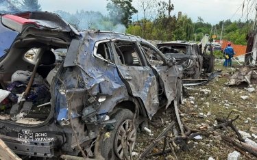 Фото 2 — На Київщині ракета РФ вдарила по місцю перебування представників оборонної індустрії