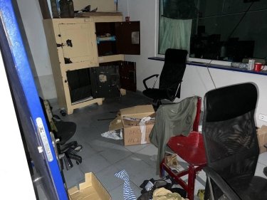 Фото 3 — В освобожденной Балаклее обнаружили устроенную оккупантами пыточную в отделе полиции