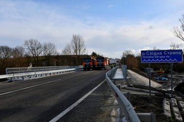 Фото 6 — Відкрито для руху міст через річку Східна Стрипа на автошляху міжнародного значення (ФОТО)