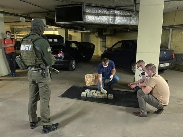 Фото 2 — НАБУ и САП объявили о подозрении экс-министру экологии Злочевскому