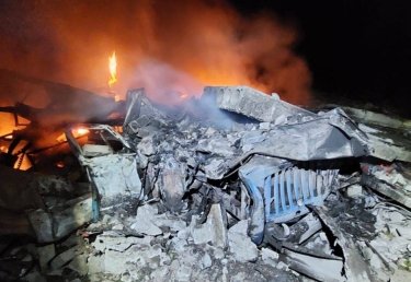 Фото 2 — В Кривом Роге вражеские дроны попали в два предприятия: есть разрушение и пострадавший (ФОТО)